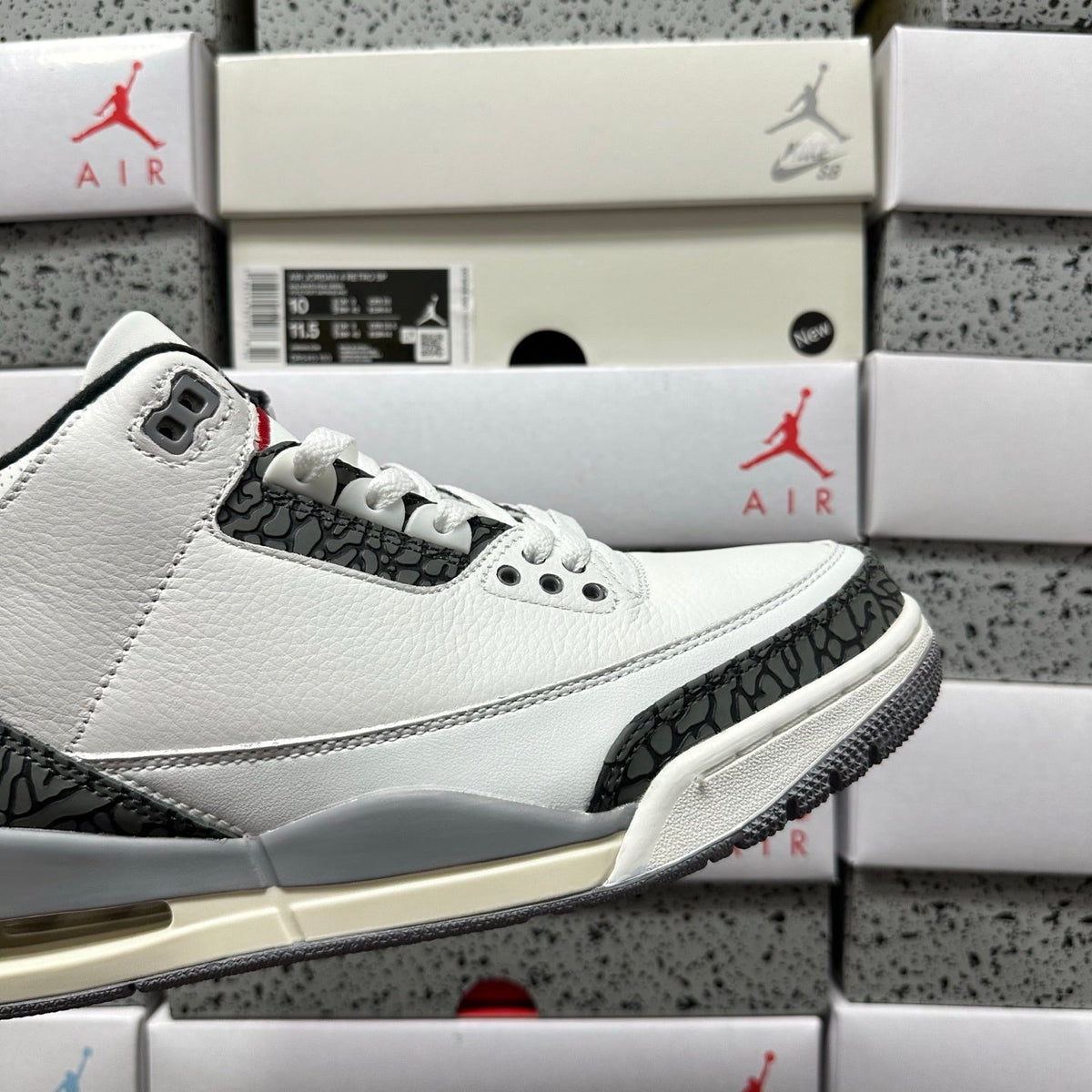 Jordan 3 Retro Cement Grey