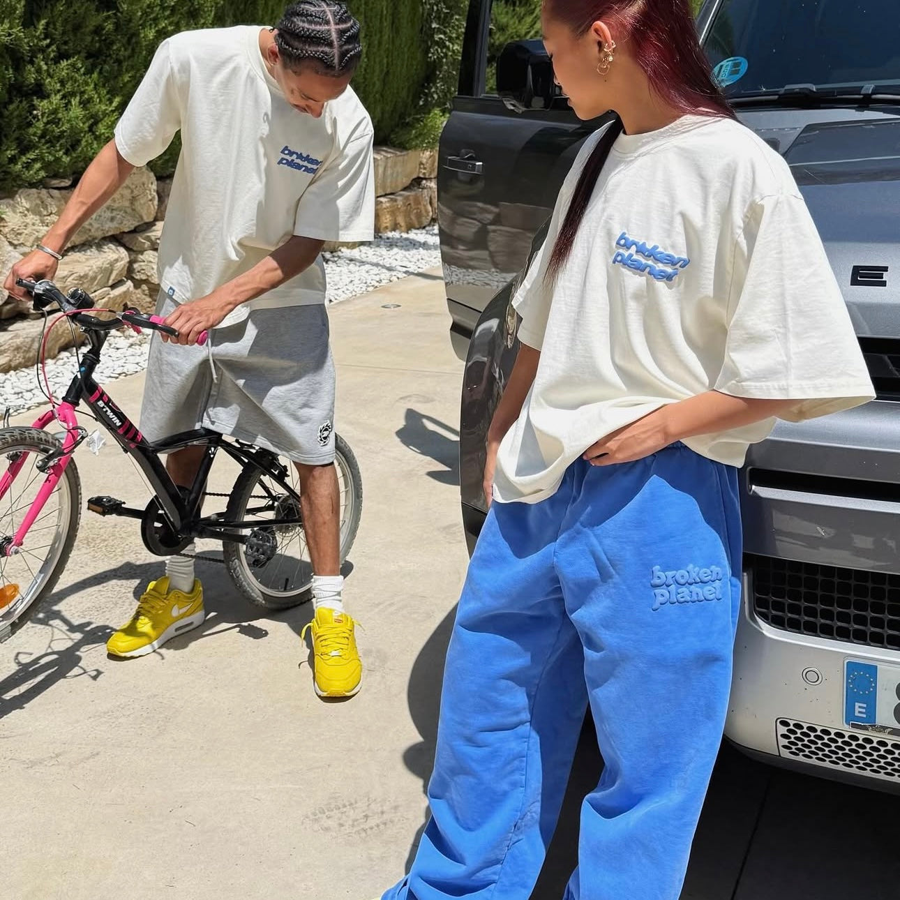 Broken Planet Basic Tee Vanilla Blue