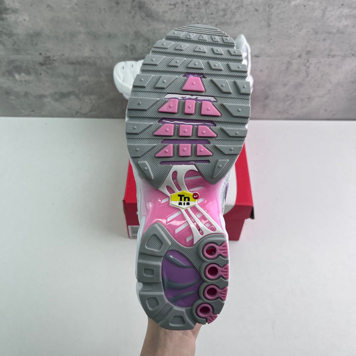 Nike Air Max Plus TN White Pink