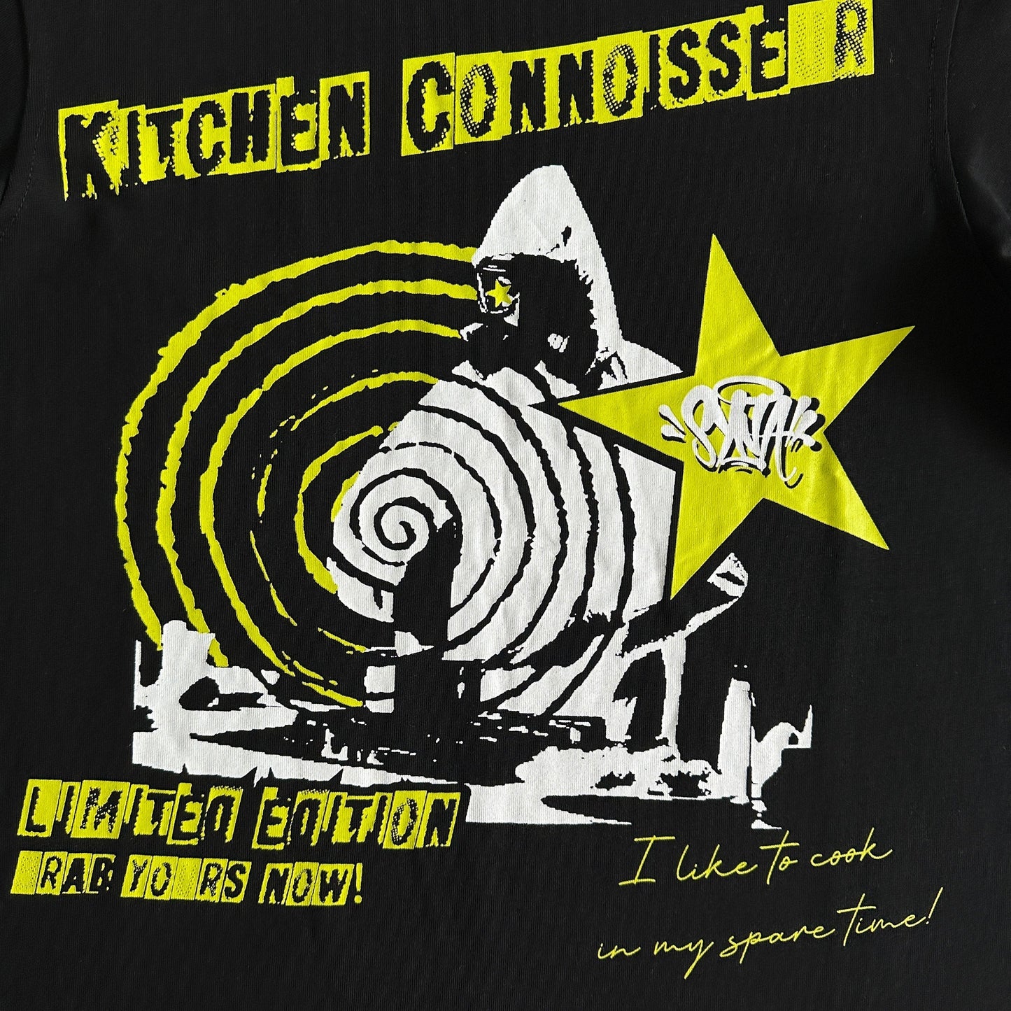 Syna Kitchen Connoisseur Tee Black