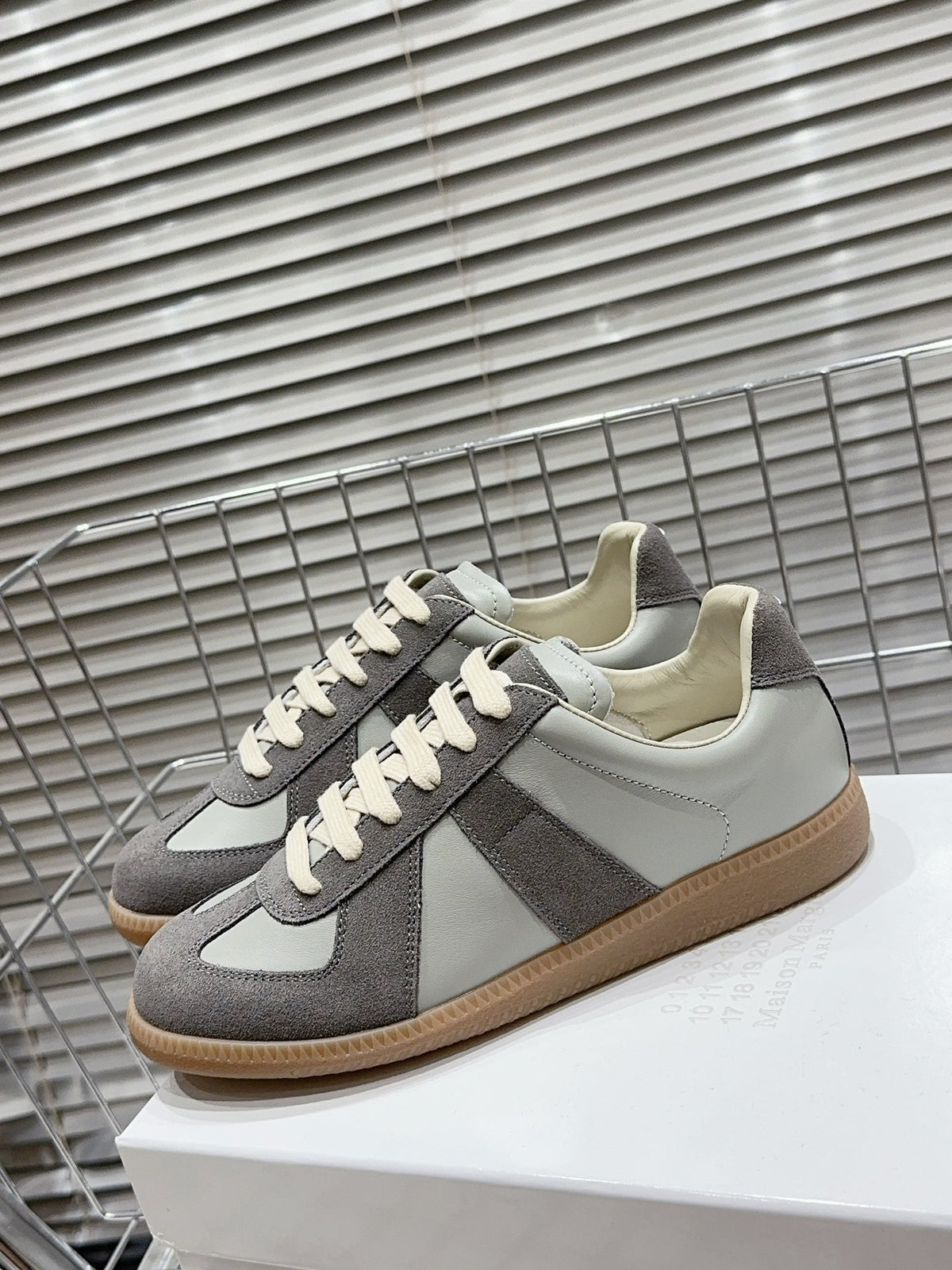 Maison Margiela Sneakers Replica Anthracite White