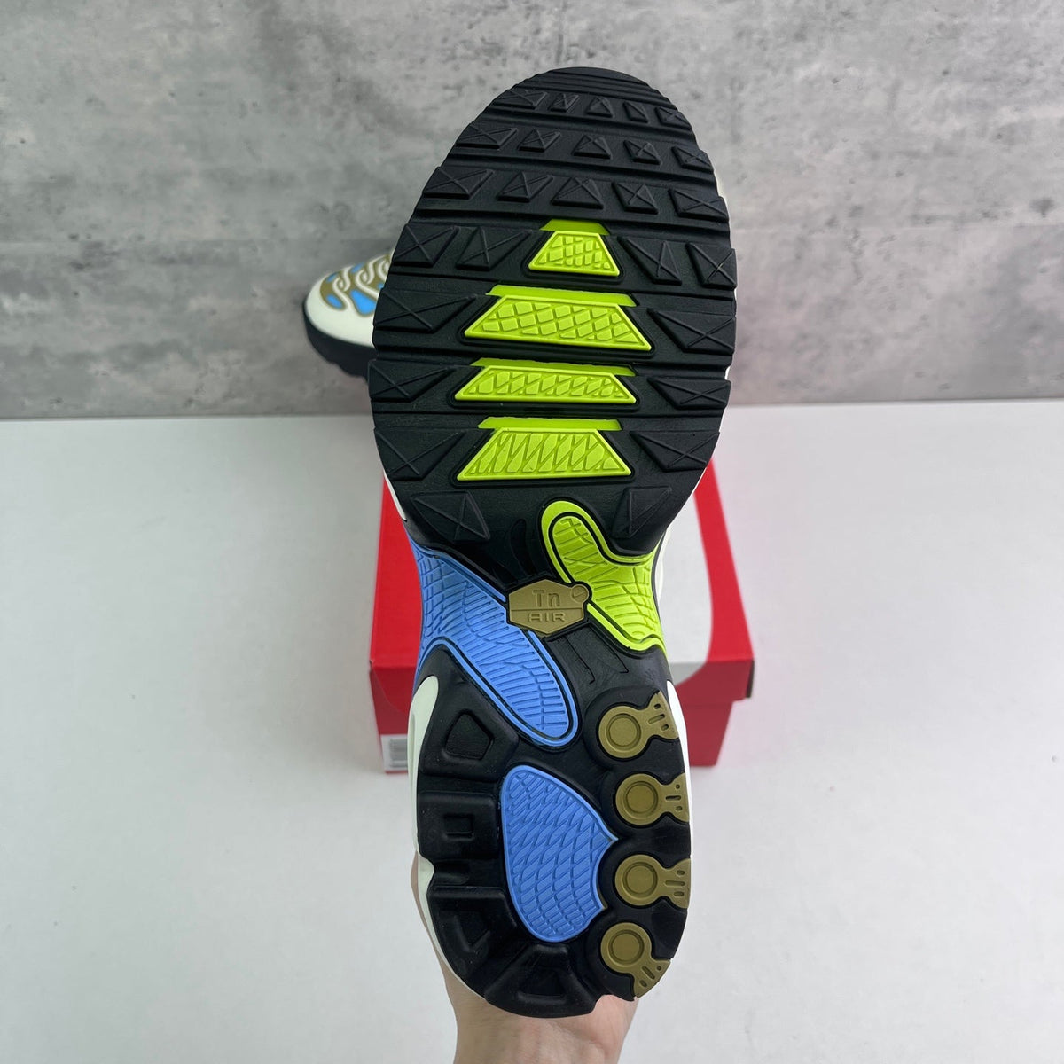 Nike Air Max Plus Drift Neon Cream