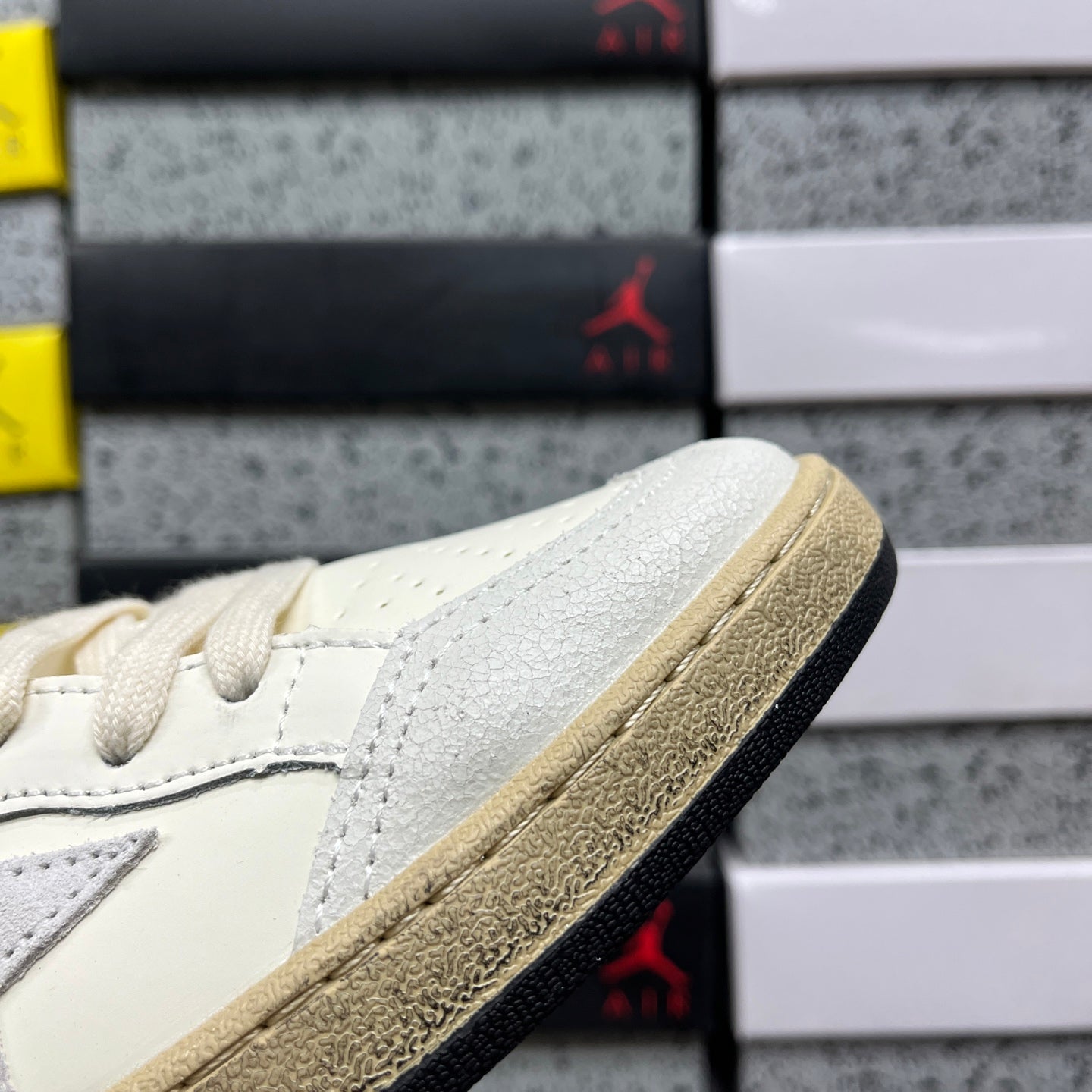 Golden Goose Ball Star White Cream Black
