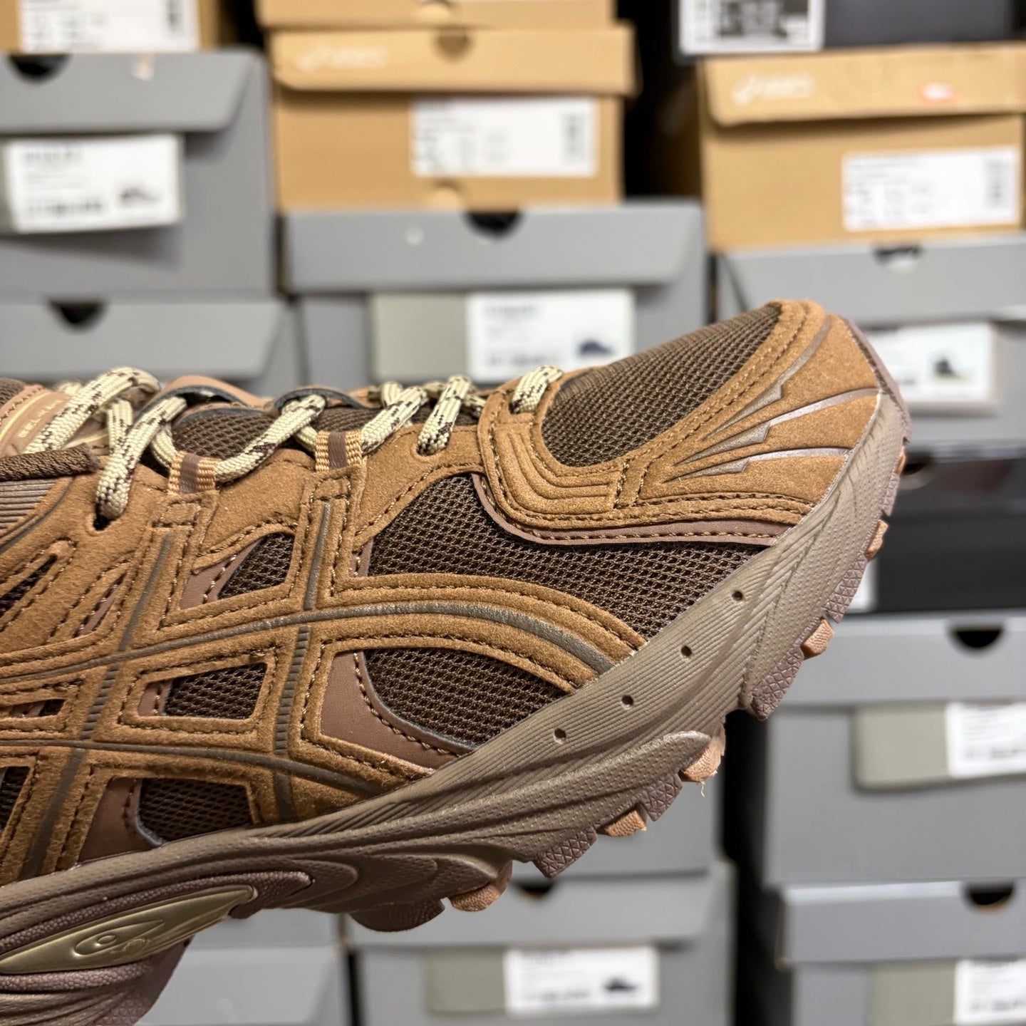 Asics Gel-Kahana TR Nexus Brown Storm