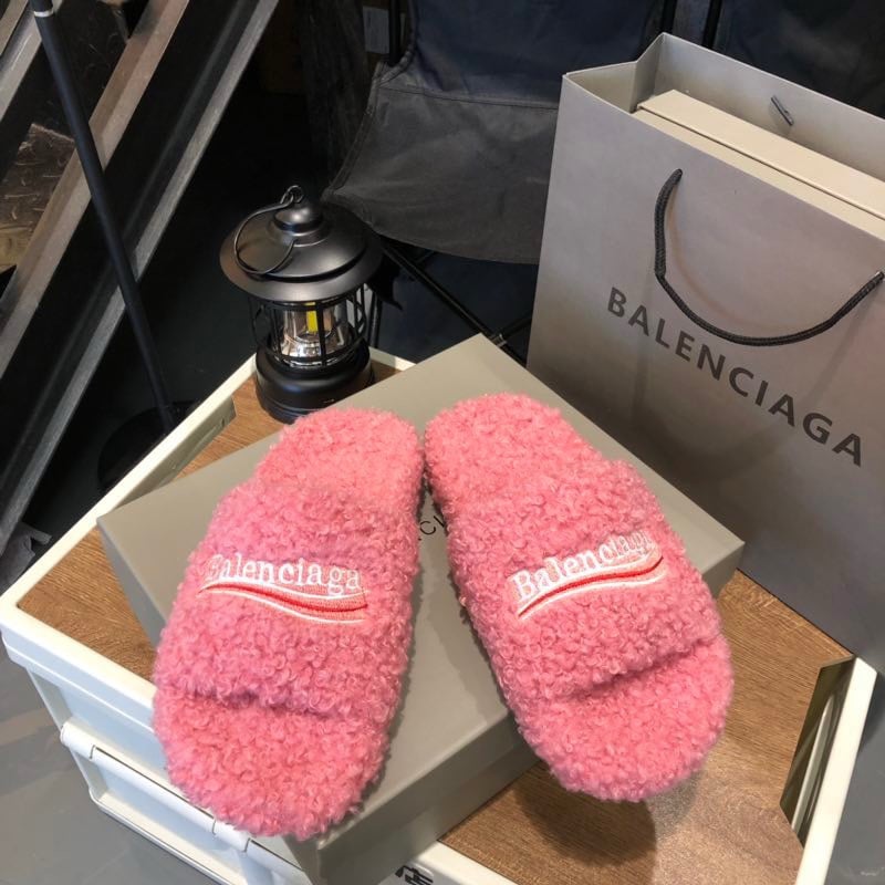 Balenciaga Furry Slide Pink