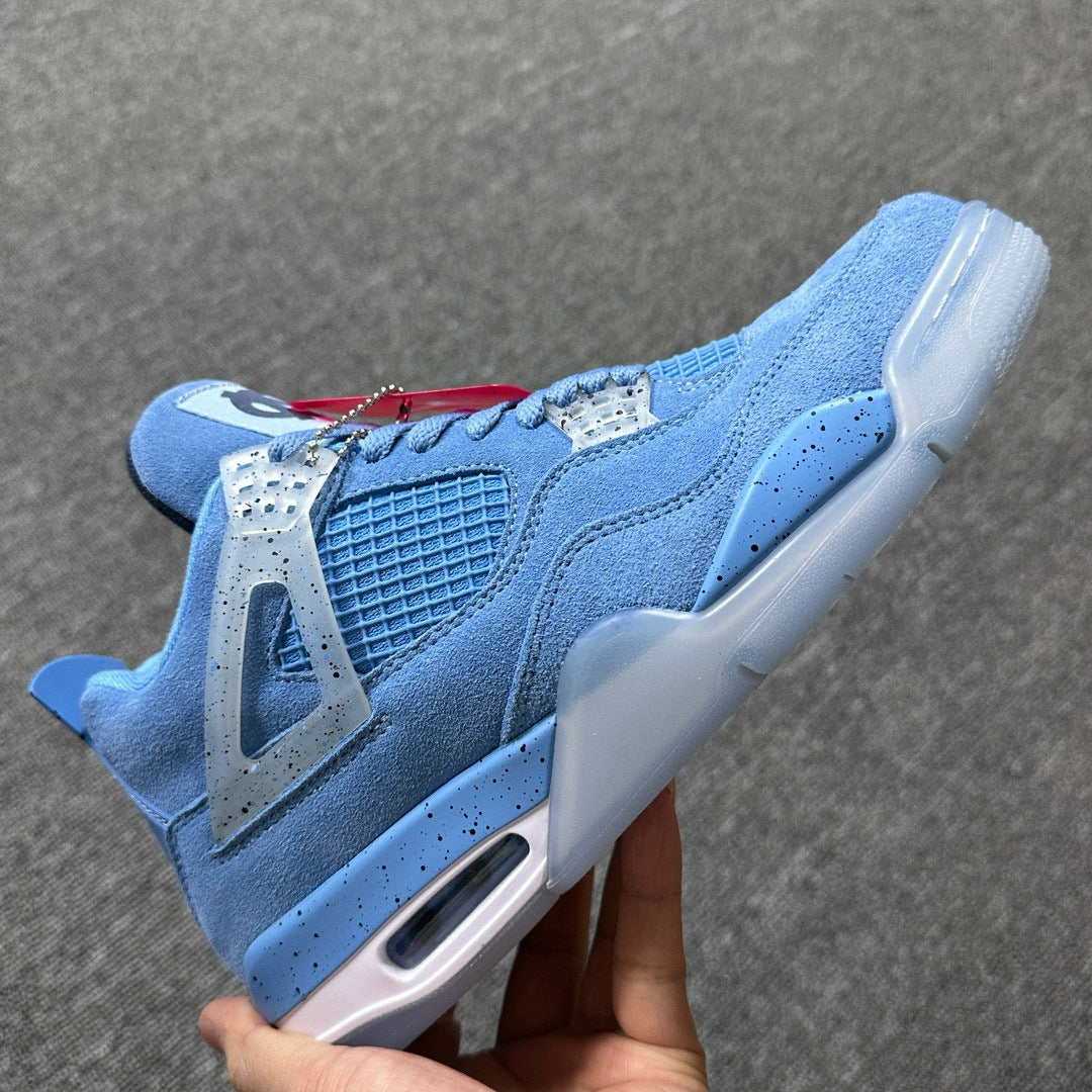 Jordan 4 Retro UNC