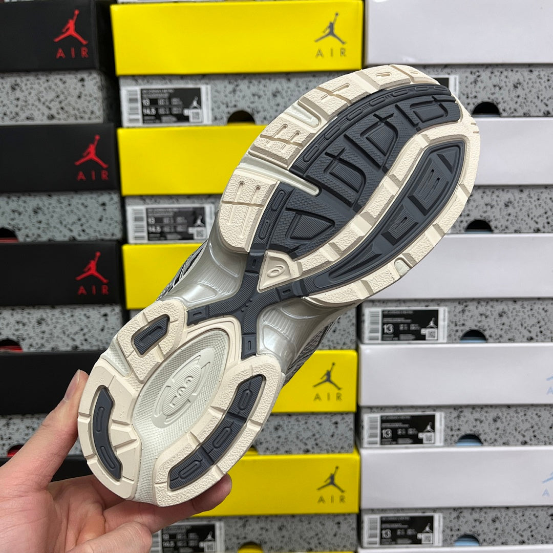 Asics Gel-1130 Grey Black