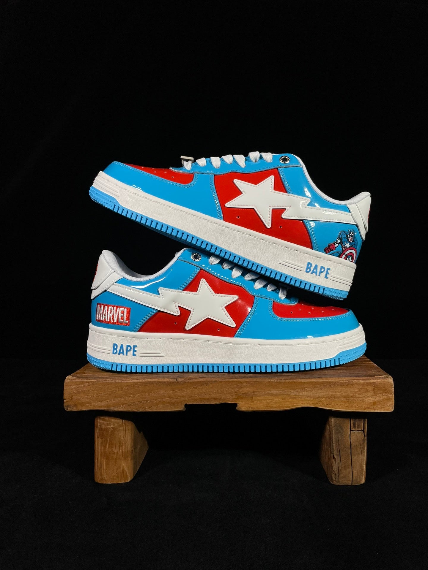 A Bathing Ape Bapesta Marvel Edition Captain America