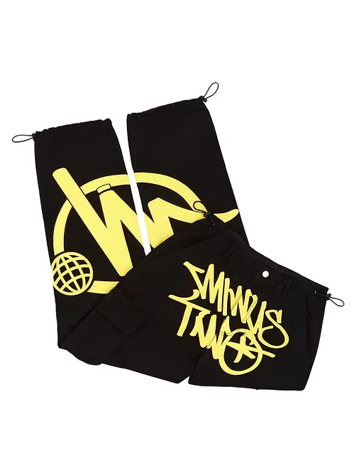 Pantalones Cargo con Estampado de Grafiti Negros y Amarillos, Talla Menos Dos