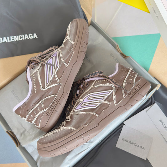 Balenciaga Hamptons Worn-Out Brown Pink