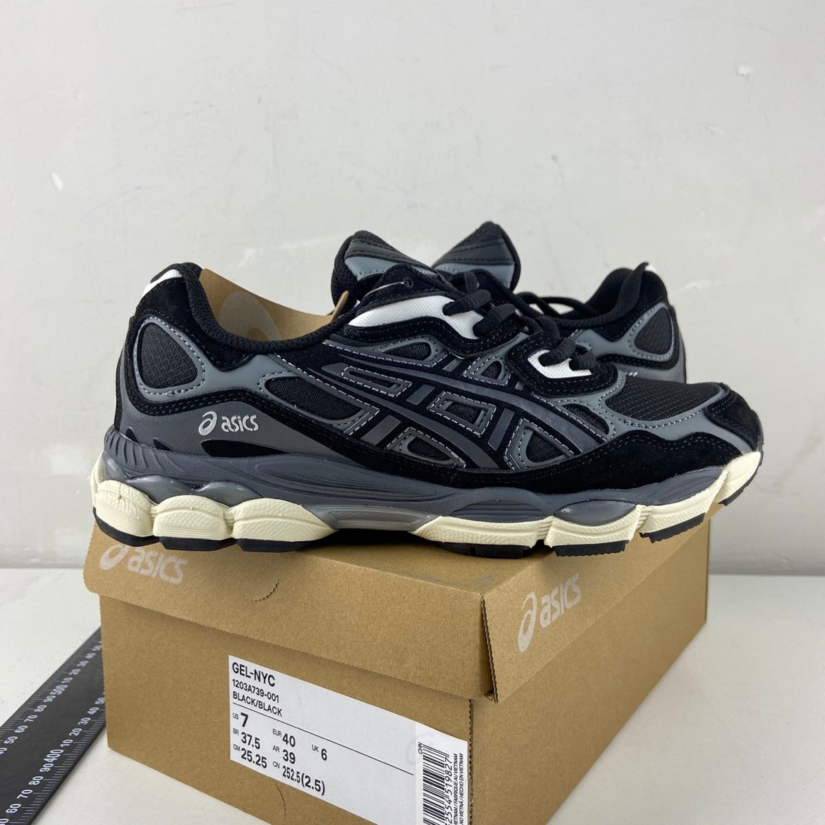 ASICS Gel-NYC Black Black