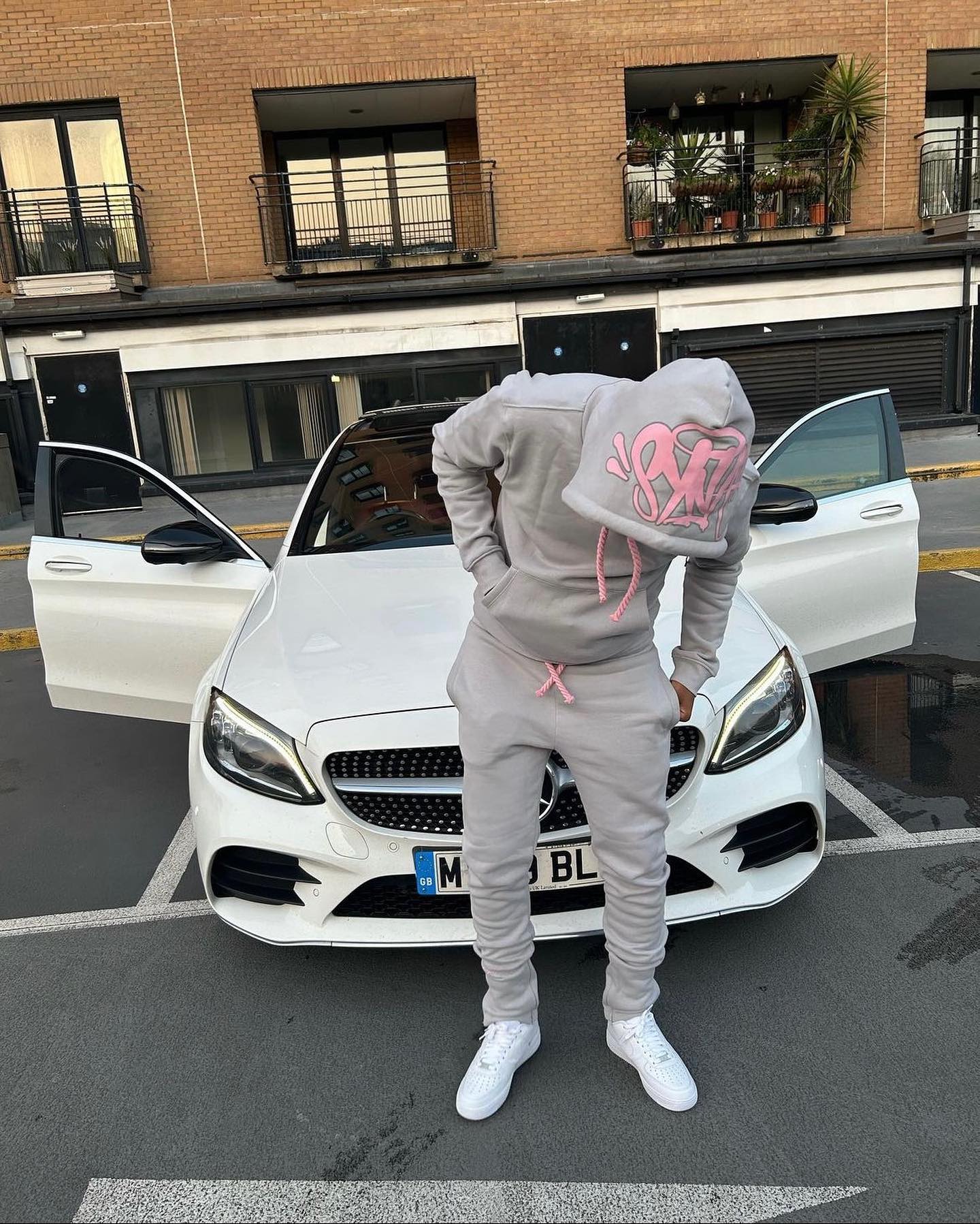 Syna World Tracksuit Grey/Pink