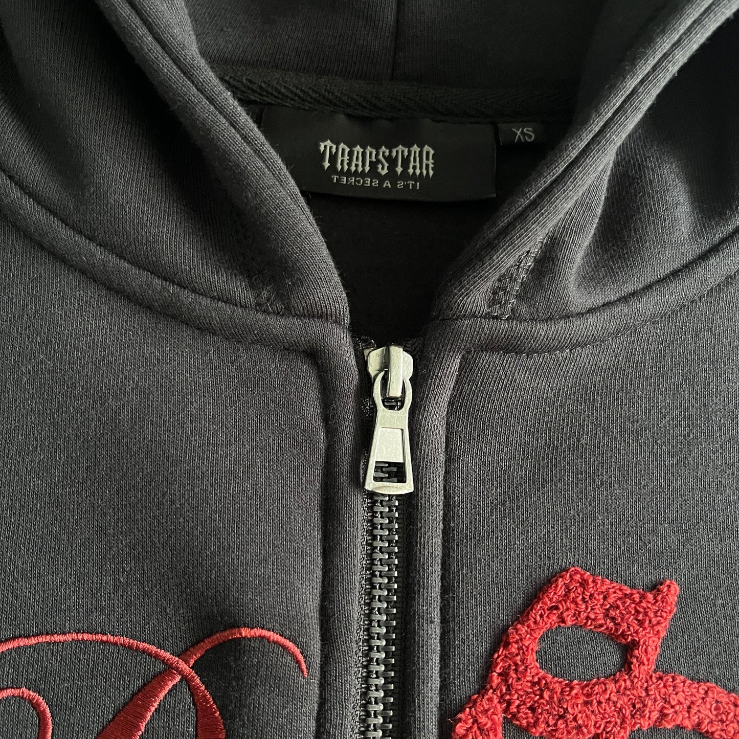 Trapstar Script Zip Through Tracksuit Black/Zinfandel