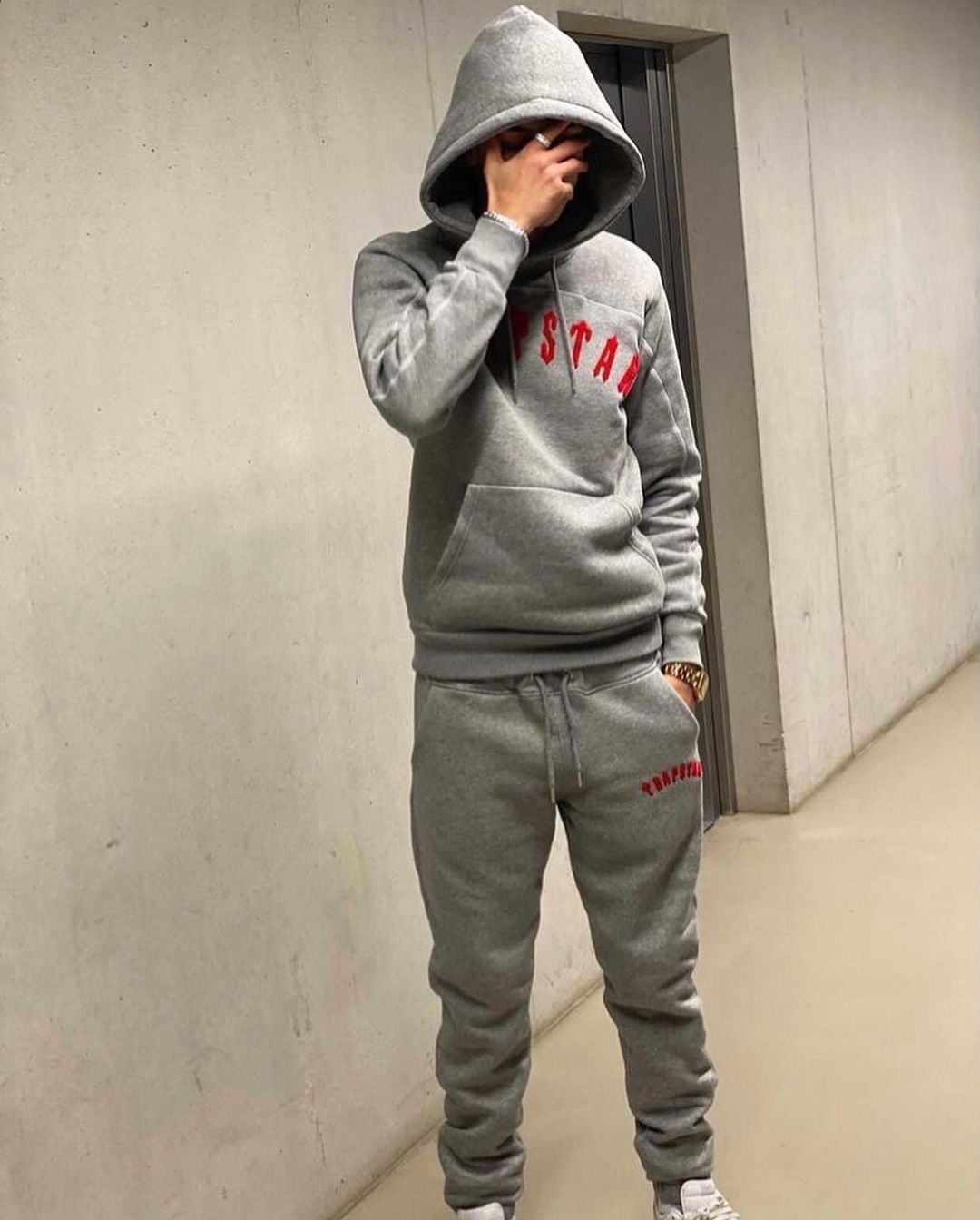 Trapstar Irongate Arch Tracksuit Grey/Red
