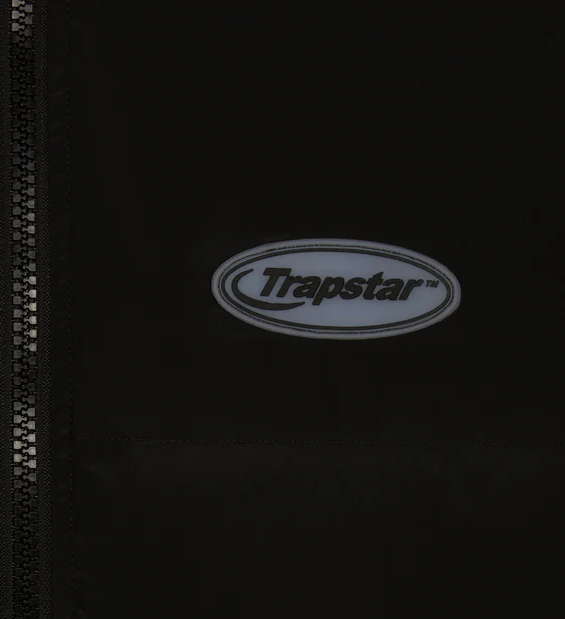 Trapstar Hyperdrive Detachable Hooded Puffer Jacket Triple Black