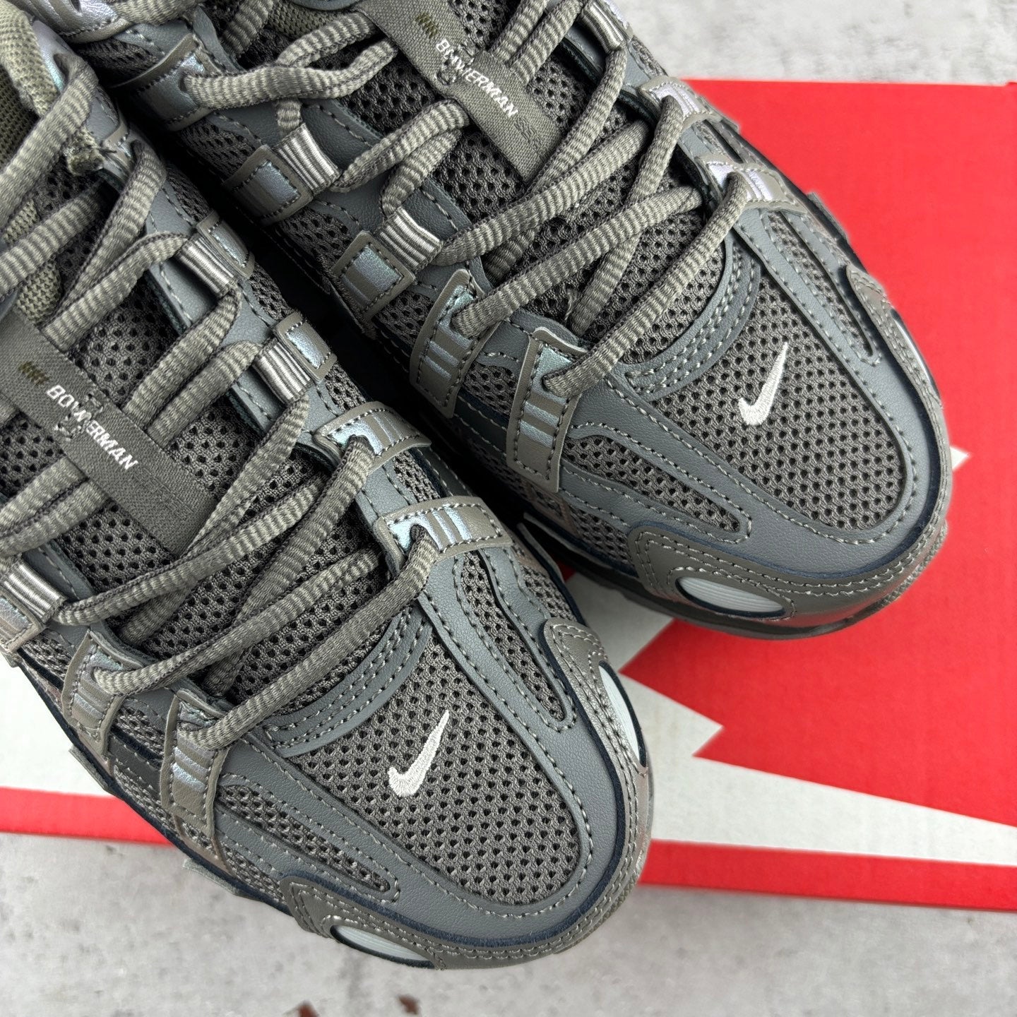 Nike P-6000 Cave Stone Metallic Silver