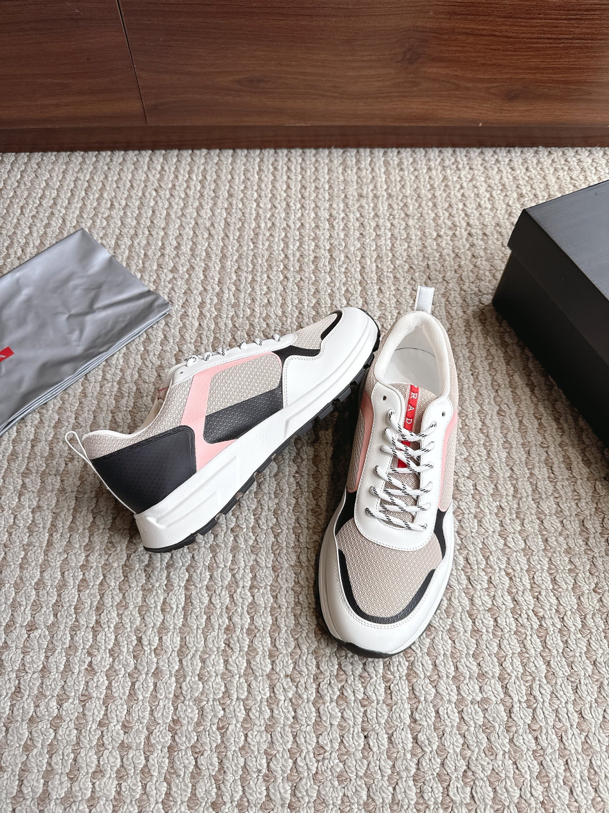 Prada Technical's Cup Pink/White/Black