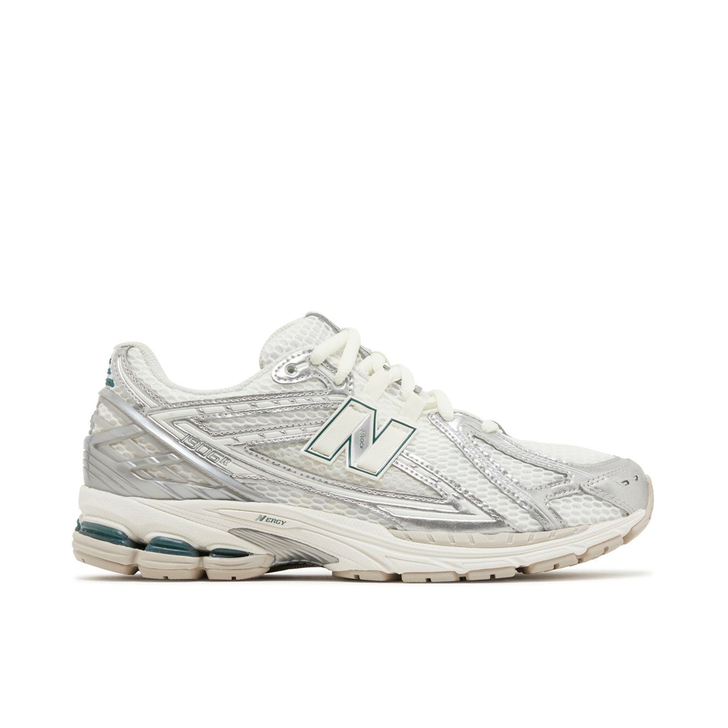 New Balance 1906R Silver/Metallic/Cream