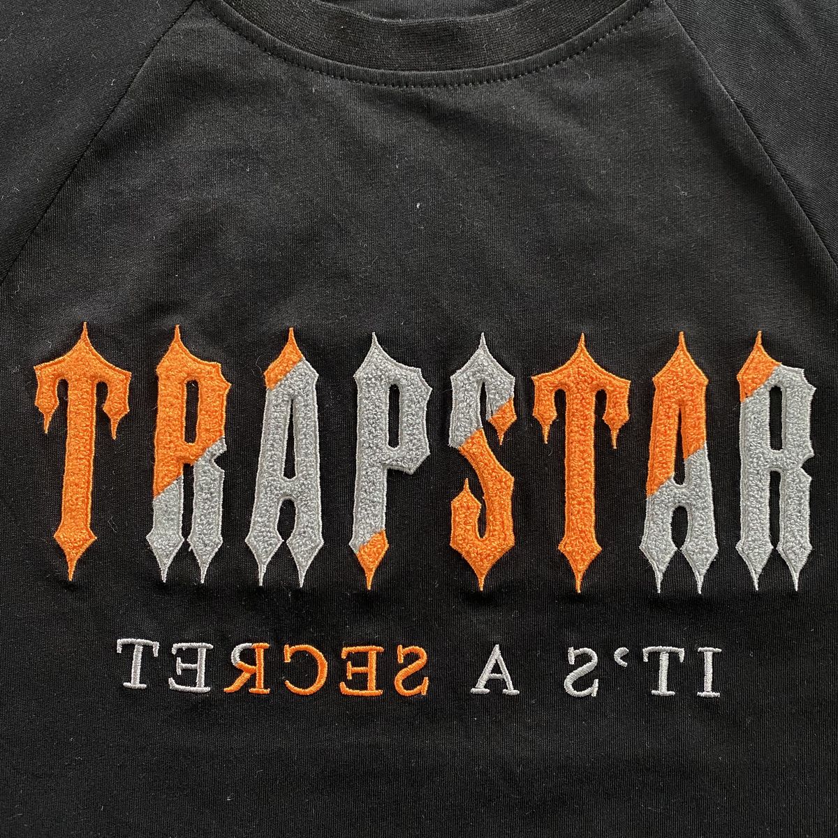 Trapstar Chenille Decoded Short Set Black/Orange