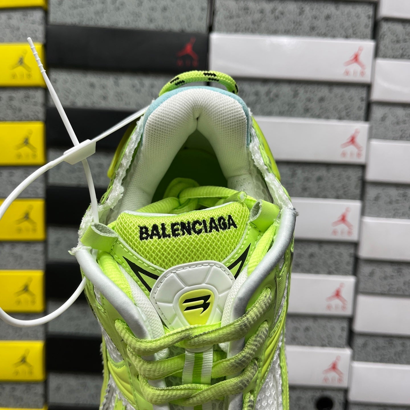 Balenciaga Runner 7.5 Apple Orange White