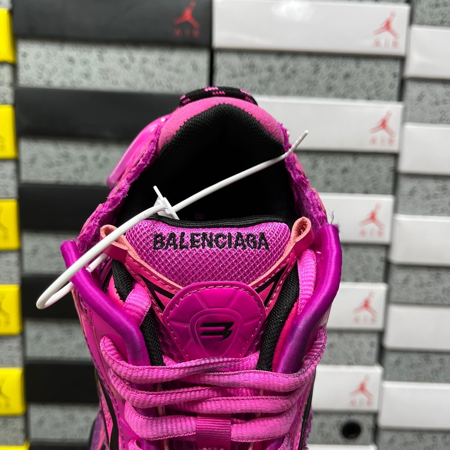Balenciaga Runner 7.0 Fuchsia