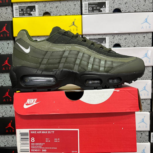 Nike Air Max 95 Essential Triple Army Green