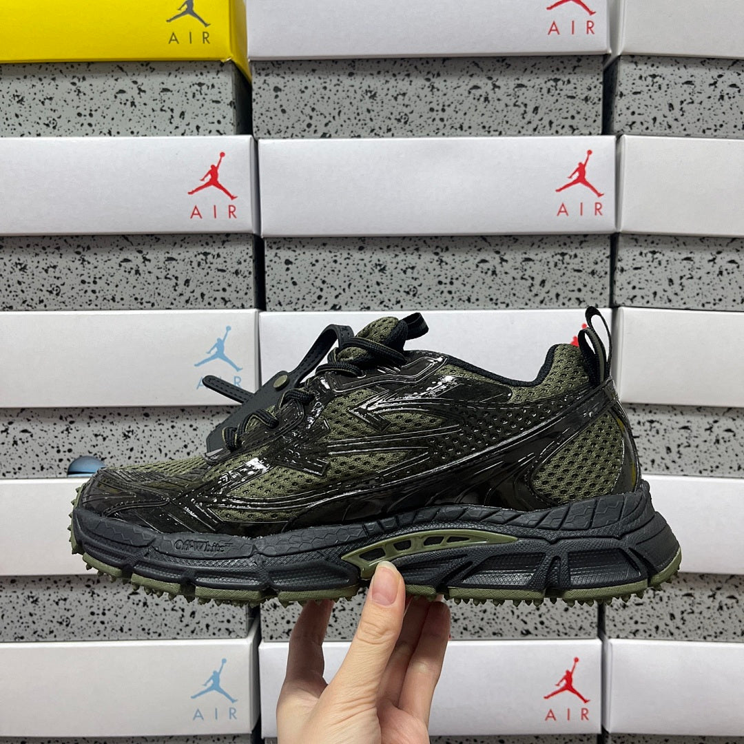 Off-White Be Right Back Black Green