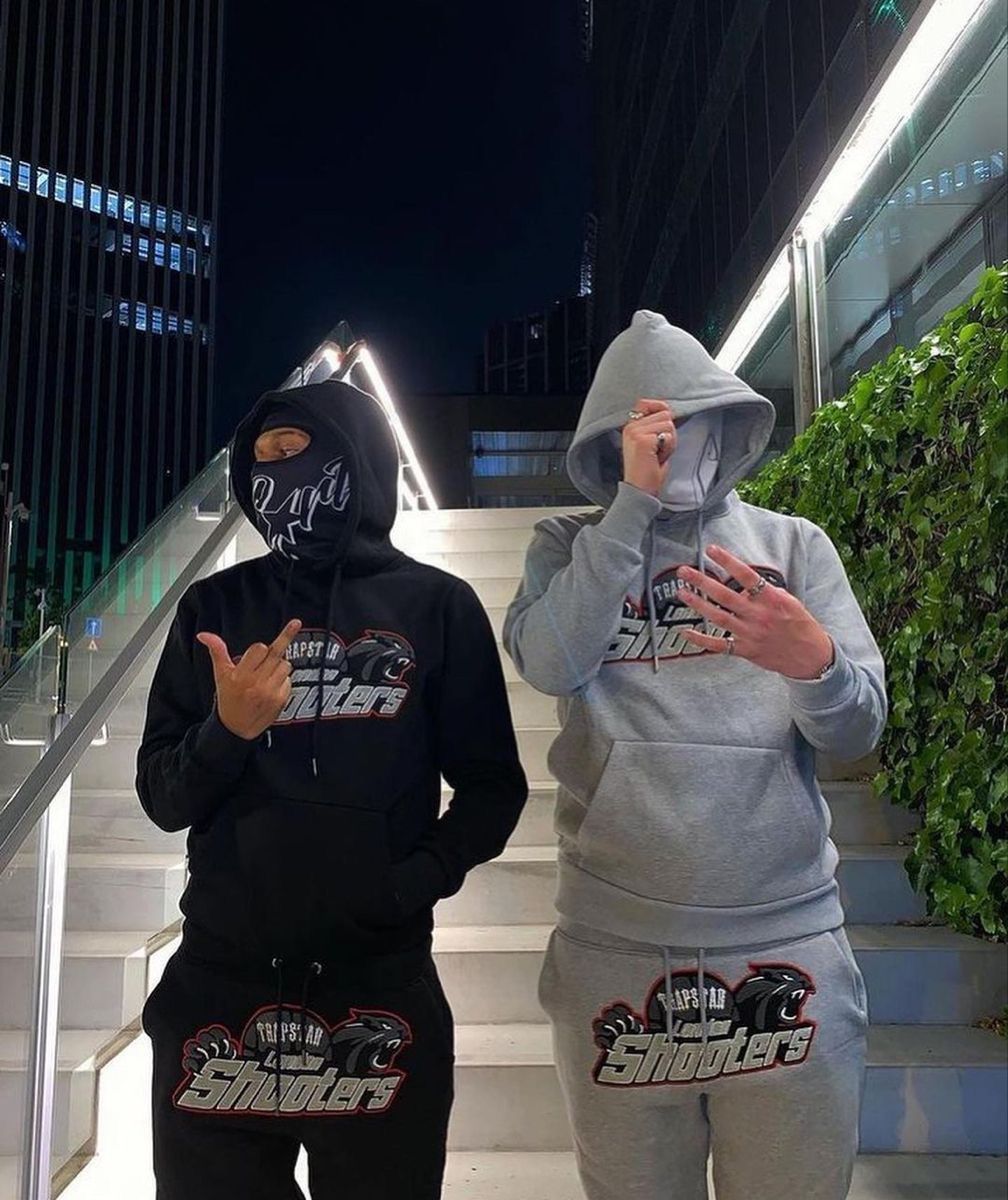 Trapstar Shooters Hoodie Tracksuit Black/Red
