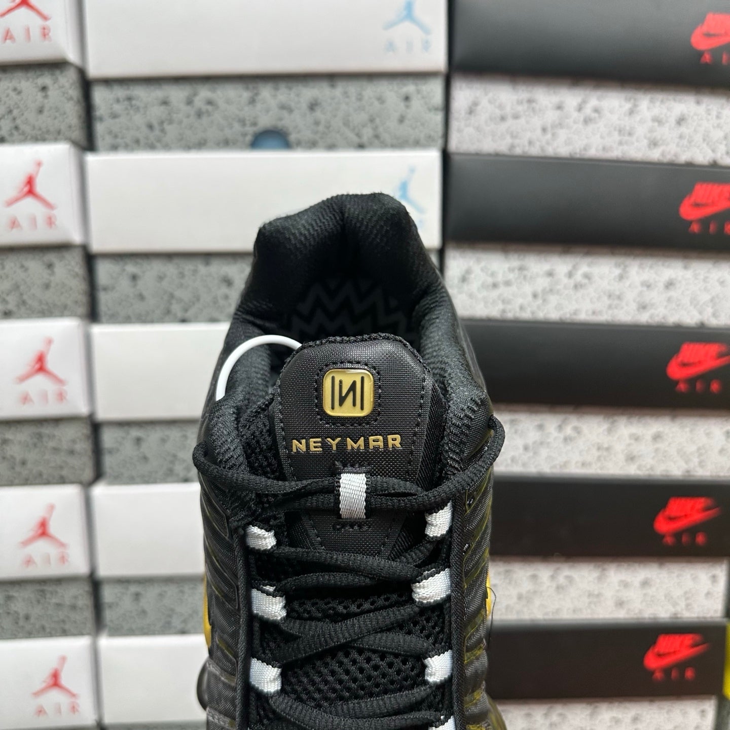 Nike Shox TL Neymar Edition Black Gold