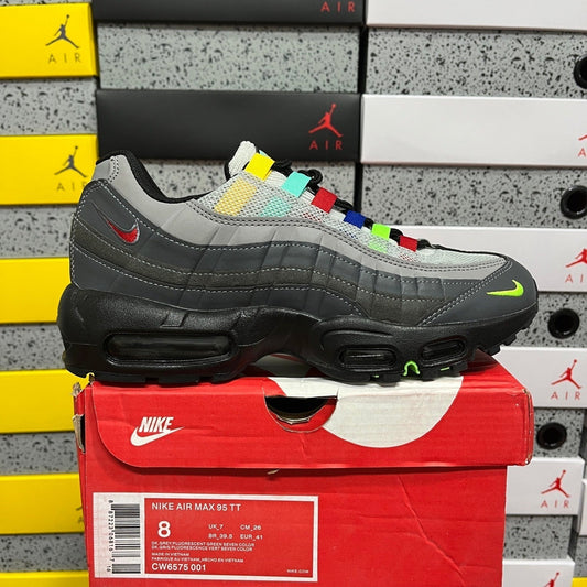Nike Air Max 95 Essential Light Charcoal Vintage TV