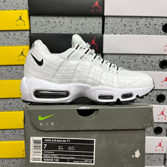 Nike Air Max 95 Essential White Black