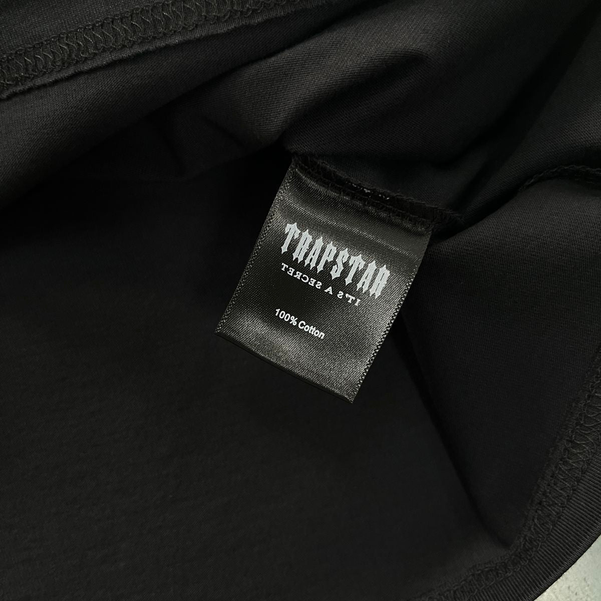 Trapstar Decoded Shattered Glass Tee Black