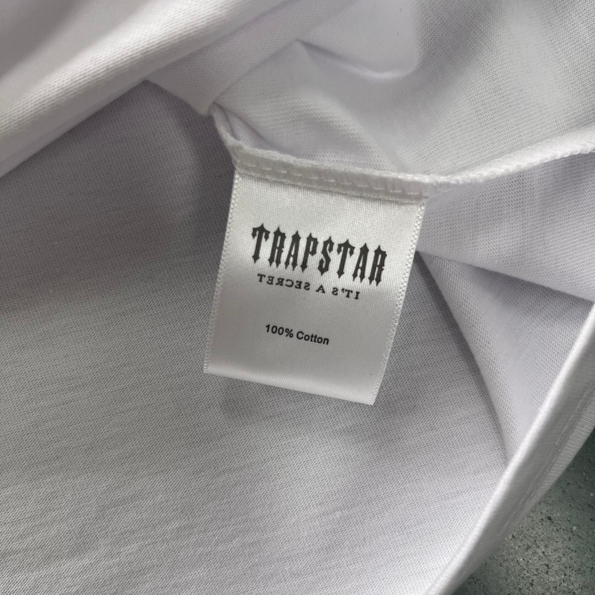 Trapstar Decoded Shattered Glass Tee White
