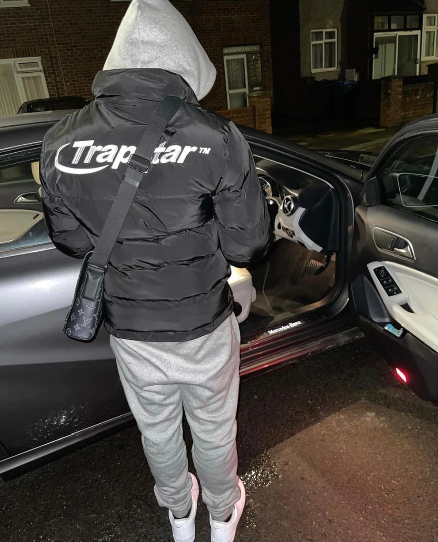 Trapstar Hyperdrive Puffer Jacket 2.0 Black/White