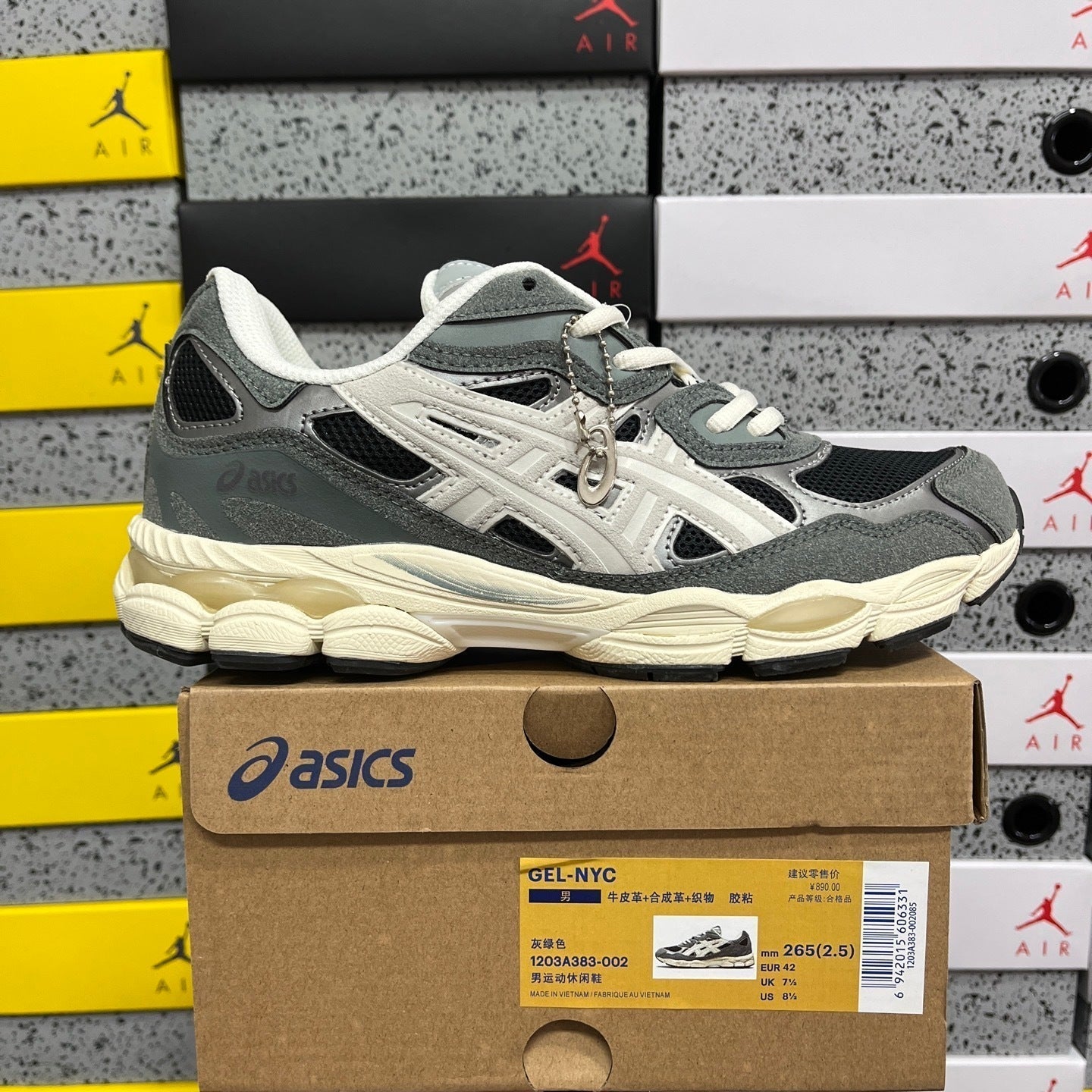 ASICS Gel-NYC Graphite Grey Smoke Grey