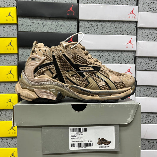 Balenciaga Runner 7.5 Coffee Brown Black