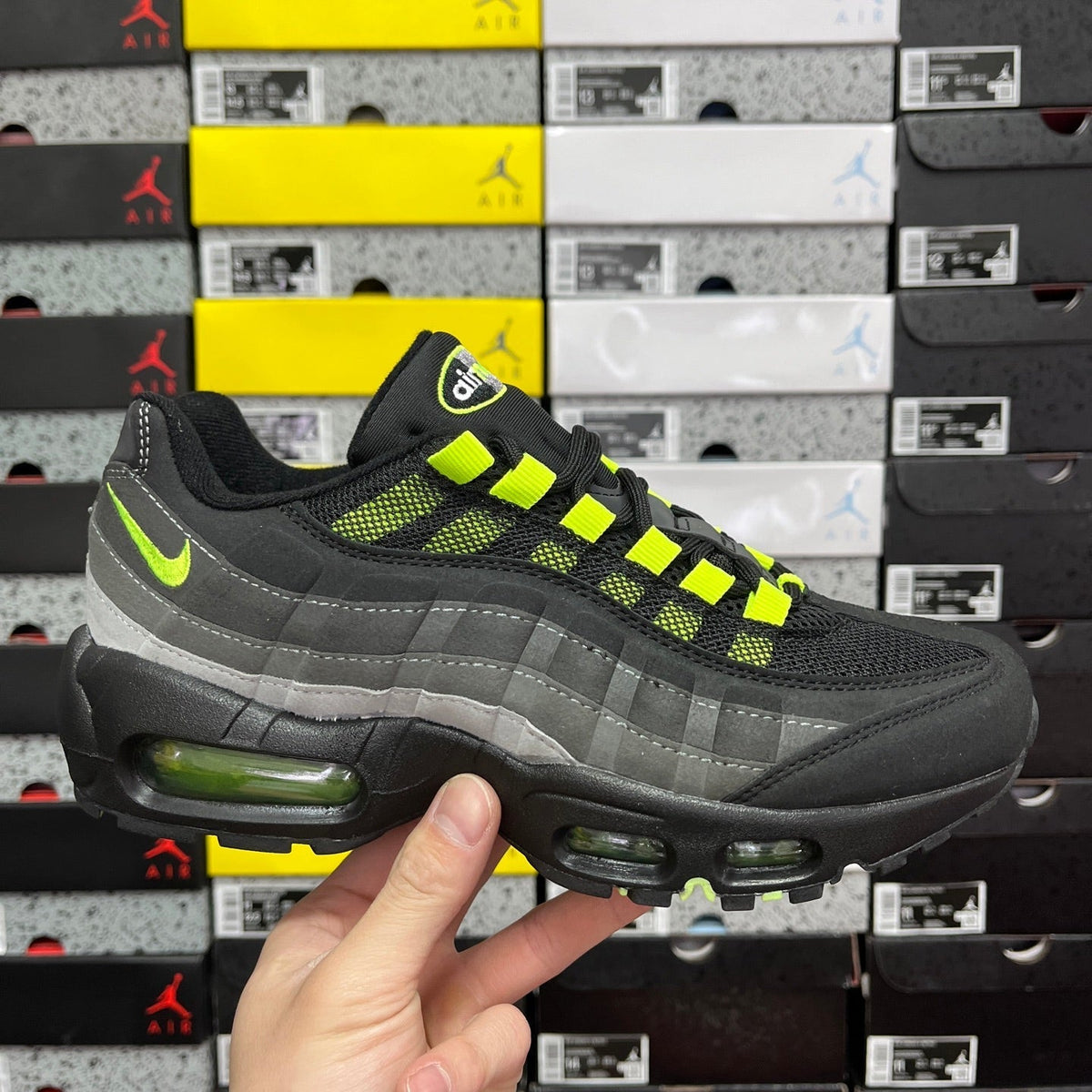 Nike Air Max 95 Essential Triple Black Fluorescent