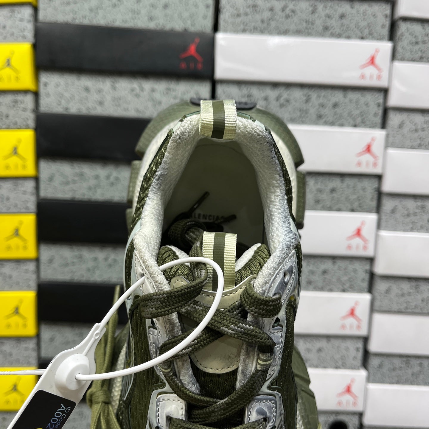 Balenciaga 3XL Cactus Green