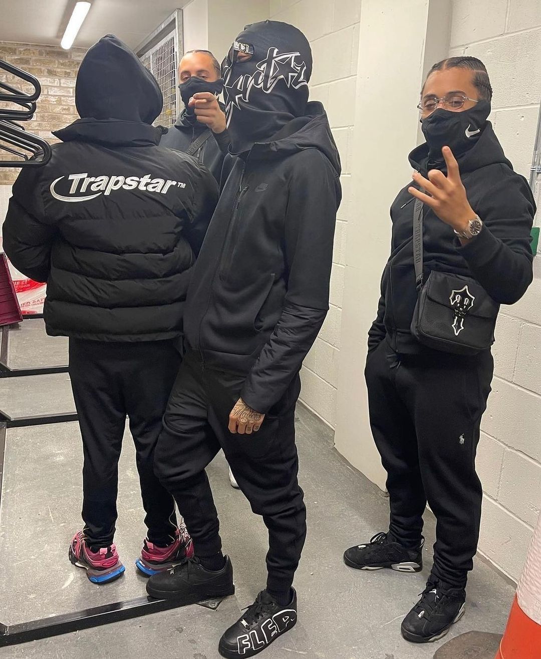 Trapstar Hyperdrive Puffer Jacket 2.0 Black/White