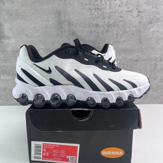 Nike Air Max DN8 Black White