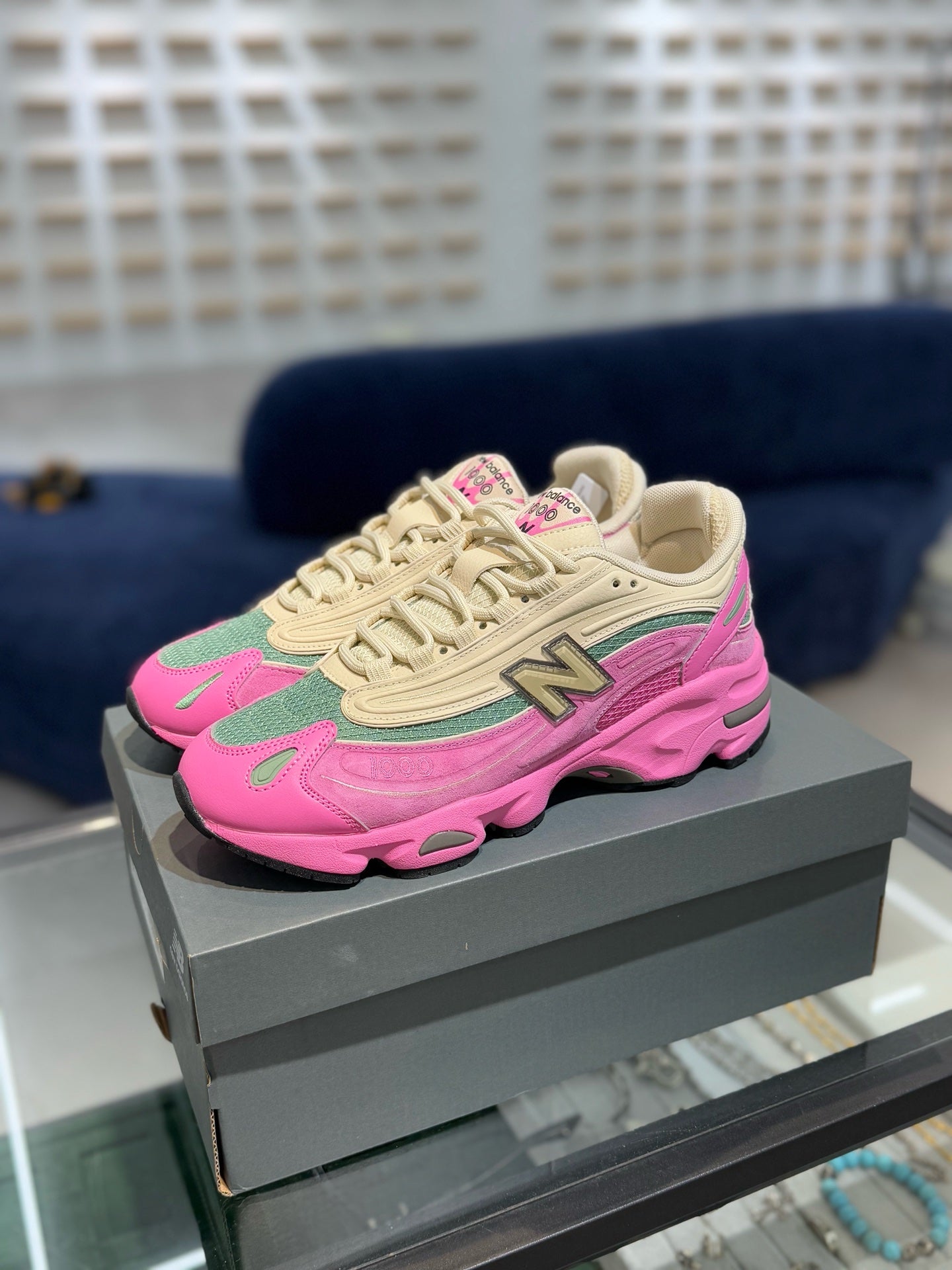New Balance 1000 Real Pink