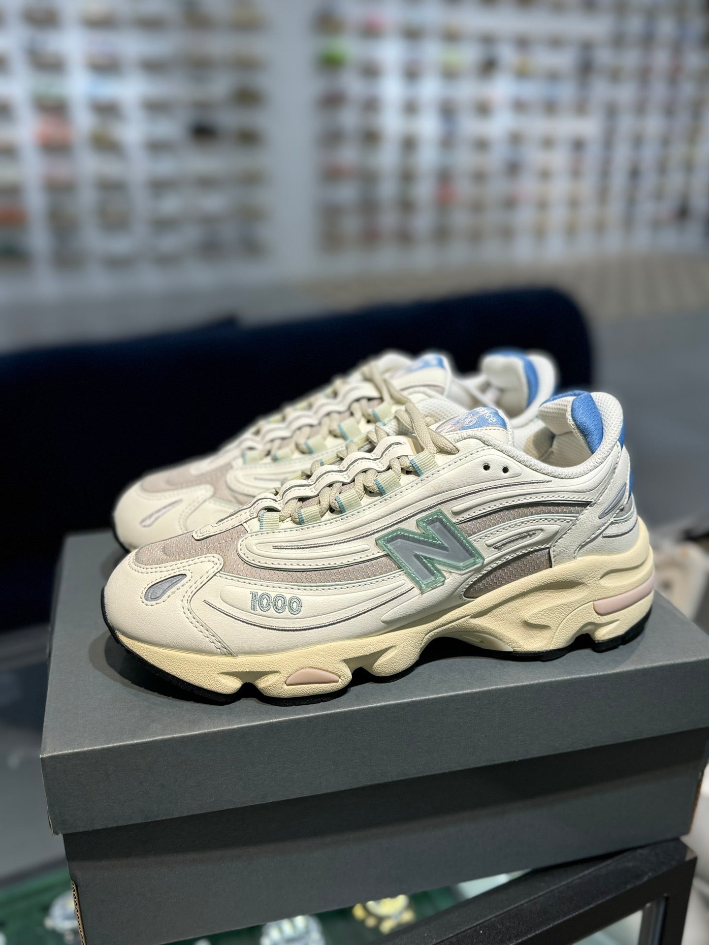 New Balance 1000 Angora Moonrock