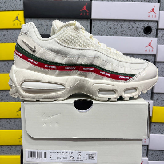 Nike Air Max 95 SP Undefeated Sail