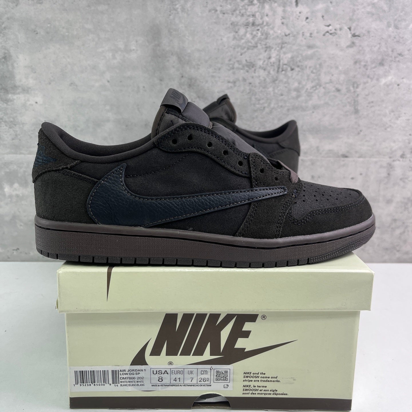 Jordan 1 Low OG SP x Travis Scott Velvet Brown