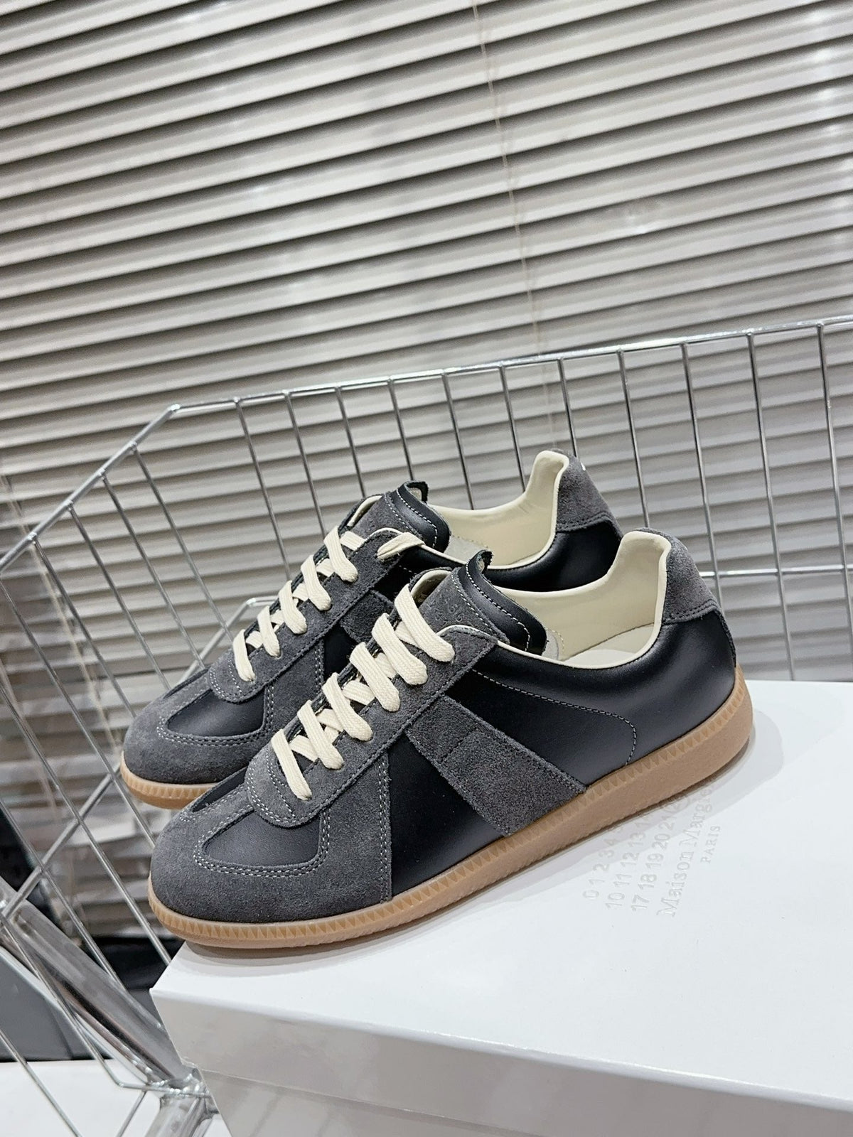 Maison Margiela Sneakers Replica Patent Grey