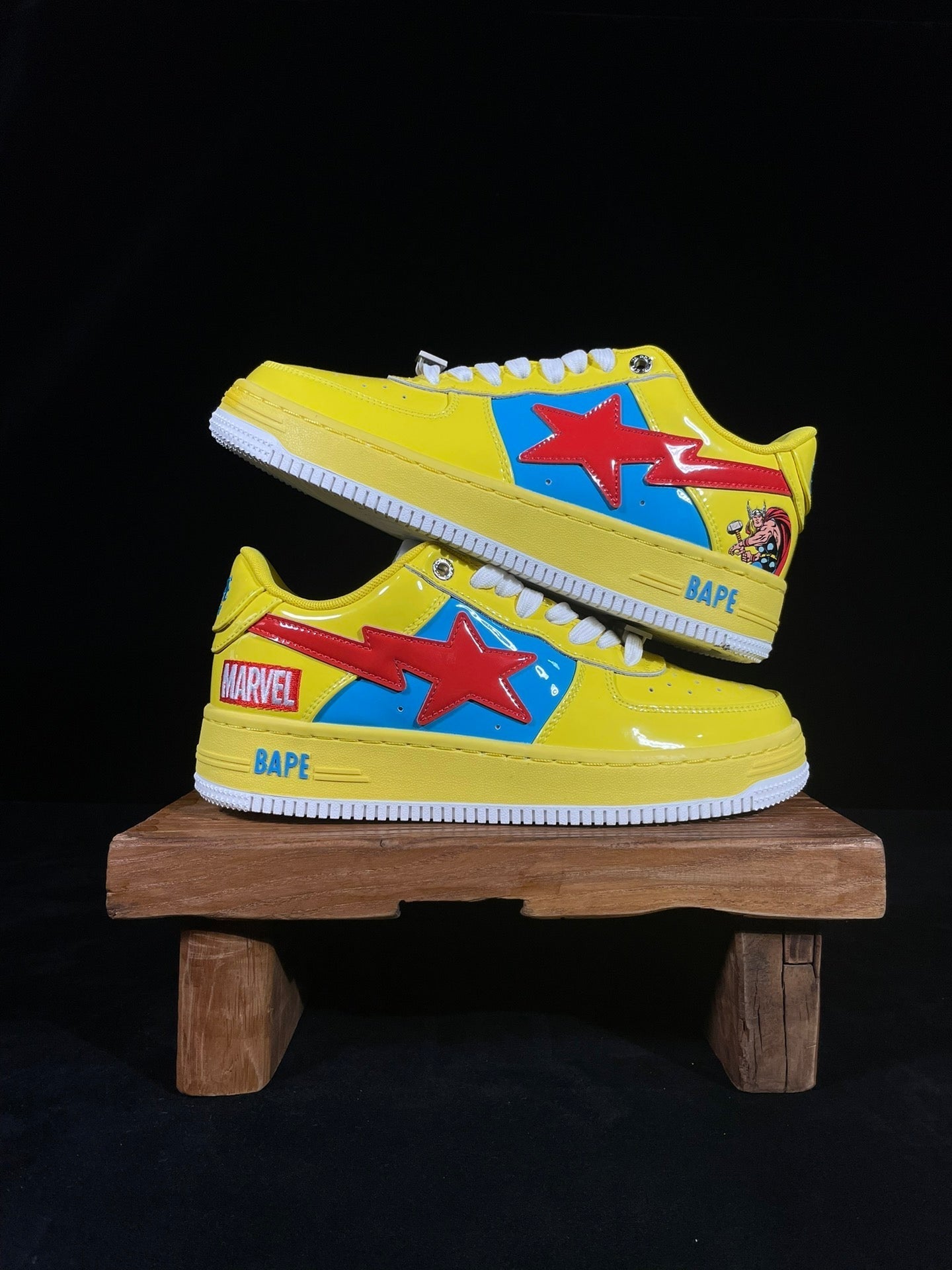 A Bathing Ape Bapesta Marvel Edition Thor