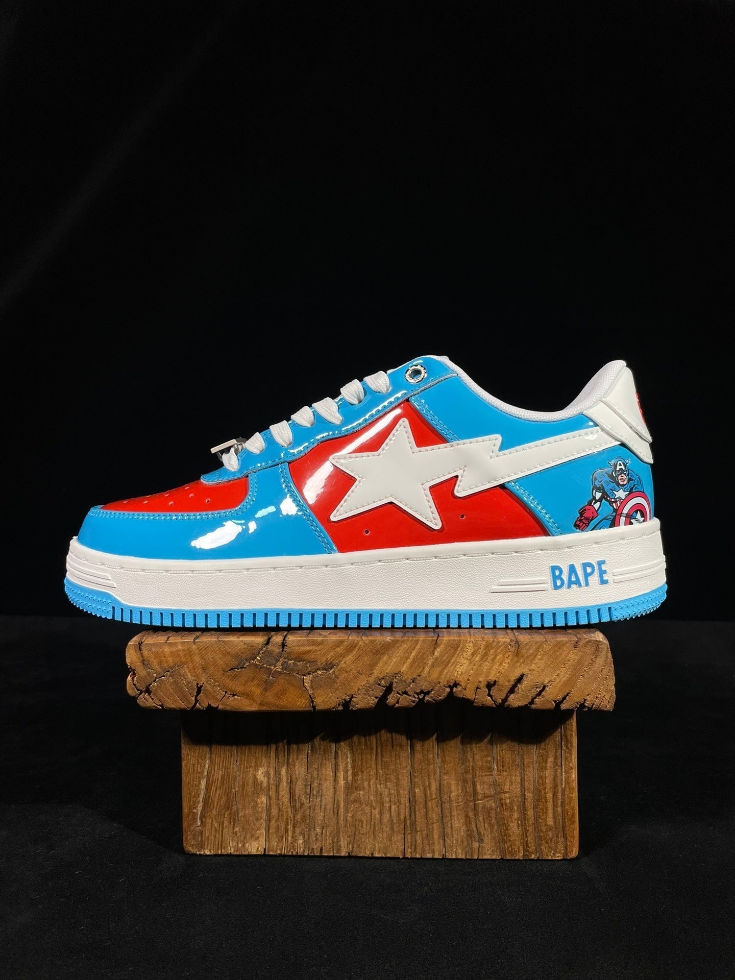A Bathing Ape Bapesta Marvel Edition Captain America
