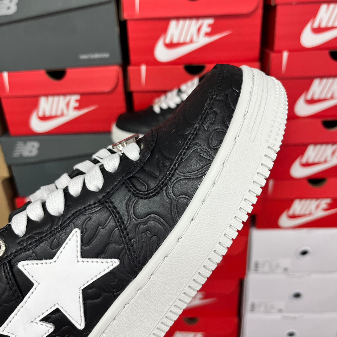 A Bathing Ape Bapesta Motif Black/White