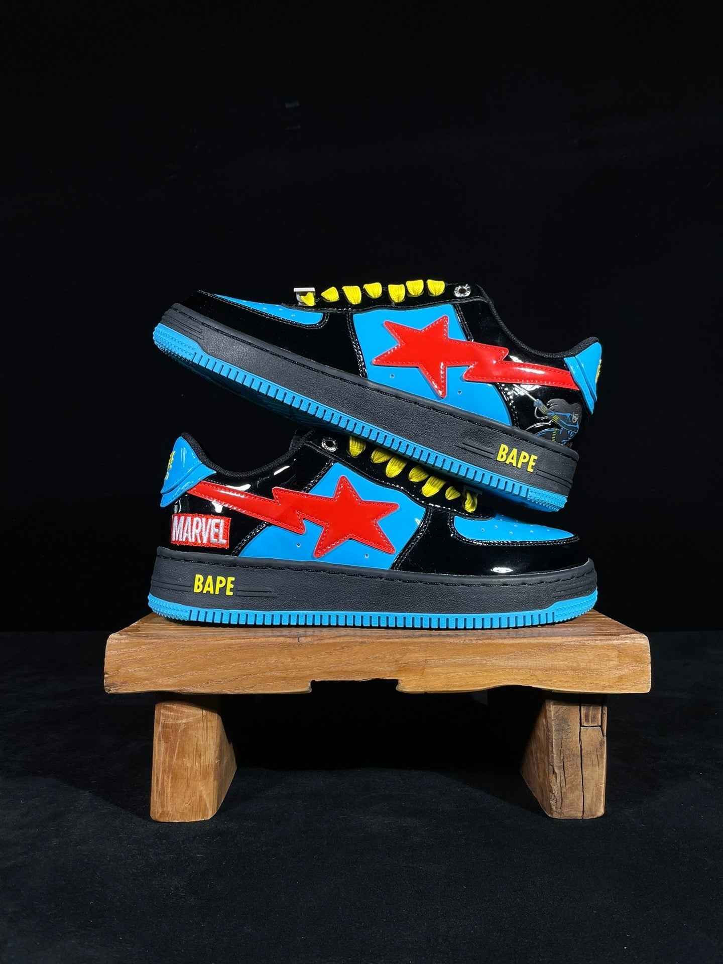 A Bathing Ape Bapesta Marvel Edition Black Widow