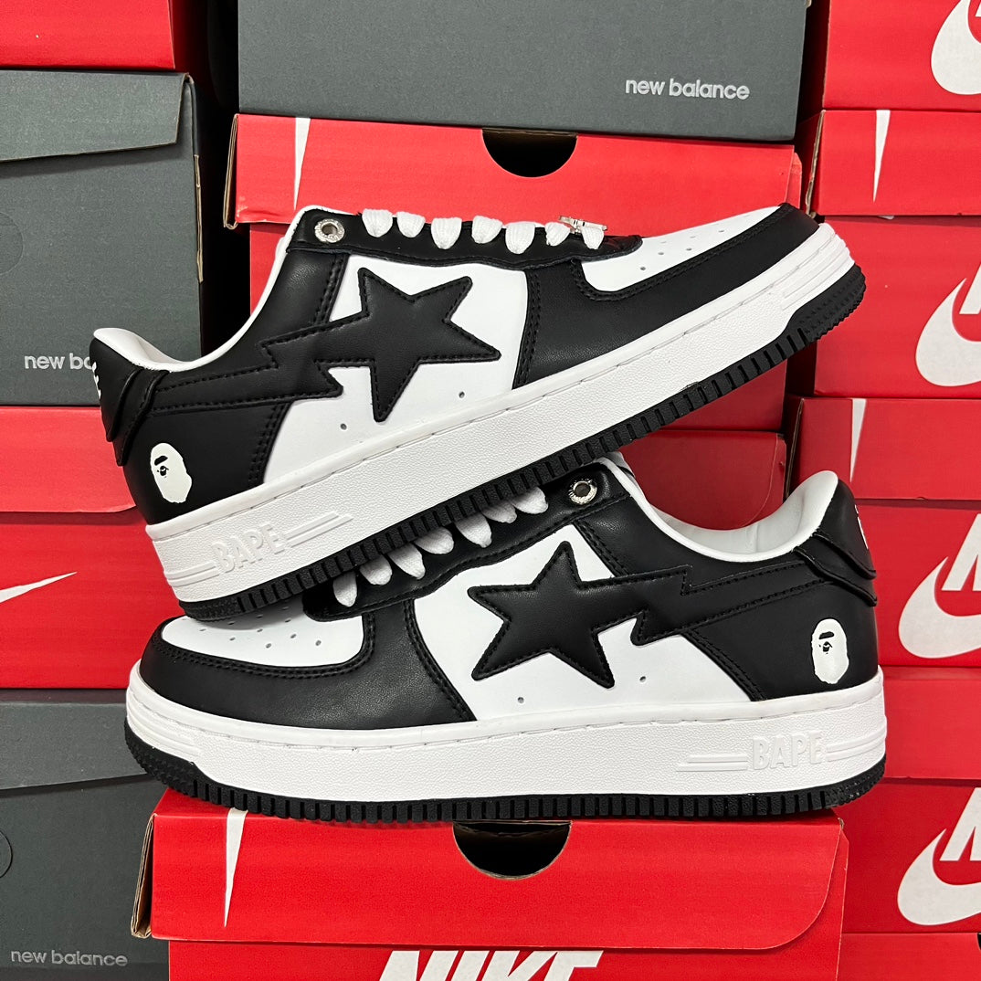 A Bathing Ape Bapesta Black/White